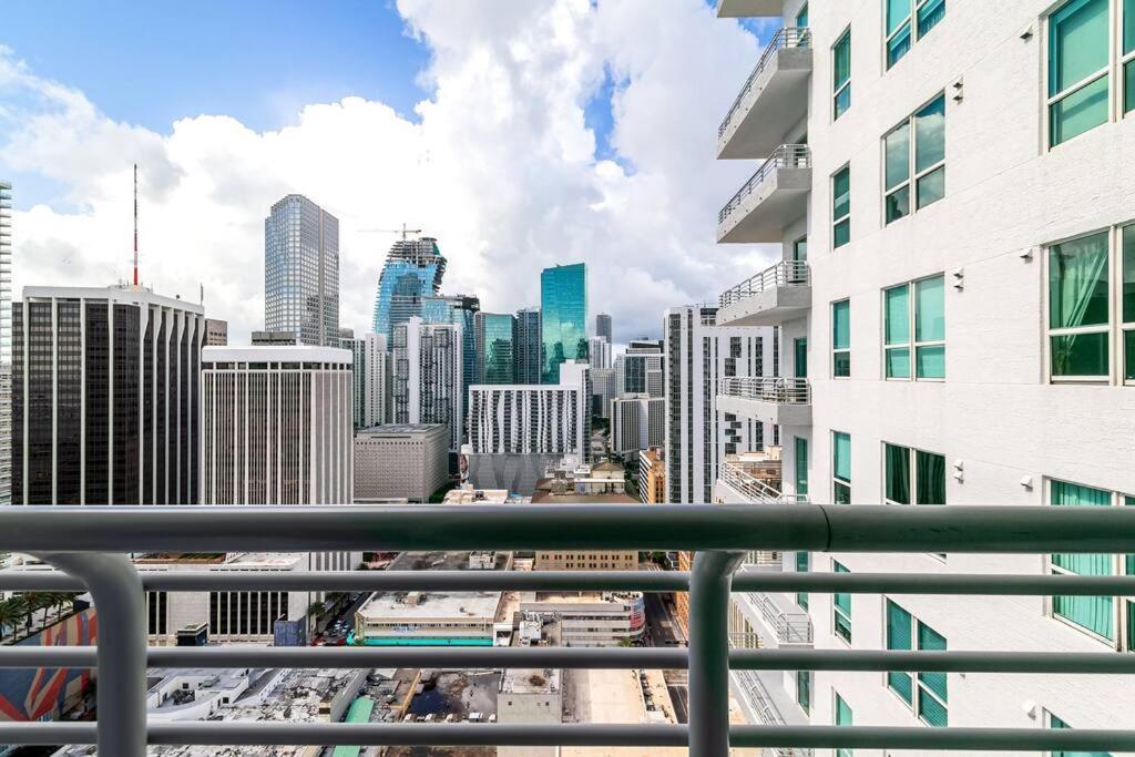 Stylish 2br Apt In Downtown City View 3208 * Miami