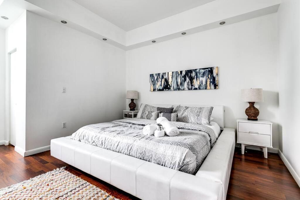 Stylish 2br Apt In Downtown City View 3208 Miami